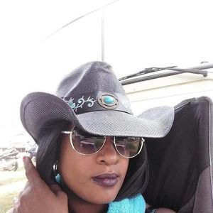 Meet your Posher, Tammy